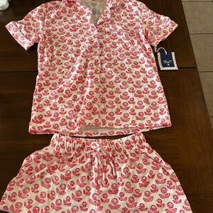 Roller Rabbit x target White and Pink Leaf-Print Short Pajama Set